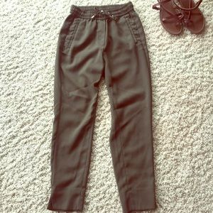Green Pants with small bow - H&M (0)